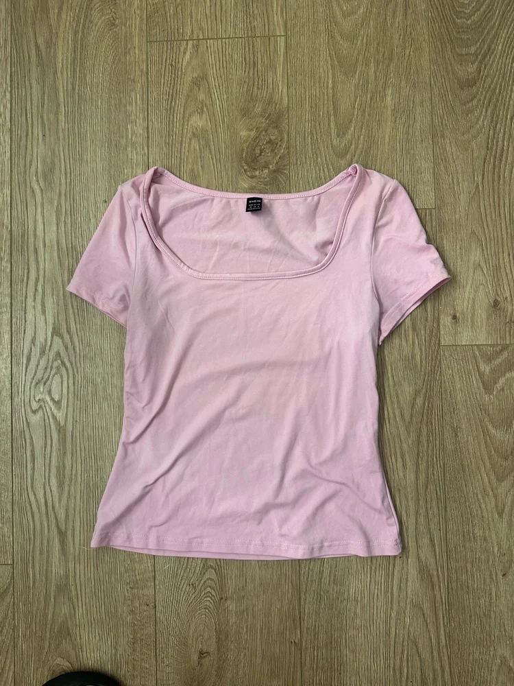 Shein تيشيرتات