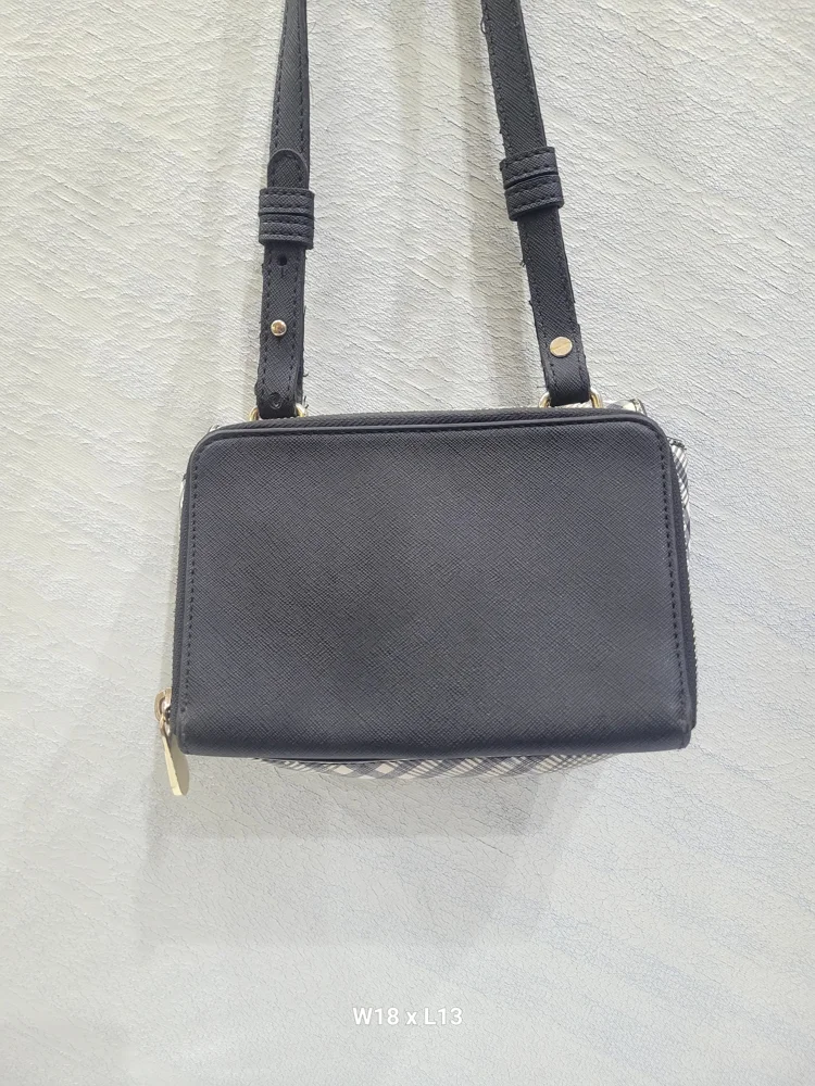Tommy Hilfiger Cross-Body Bags, Excellent, photo 2