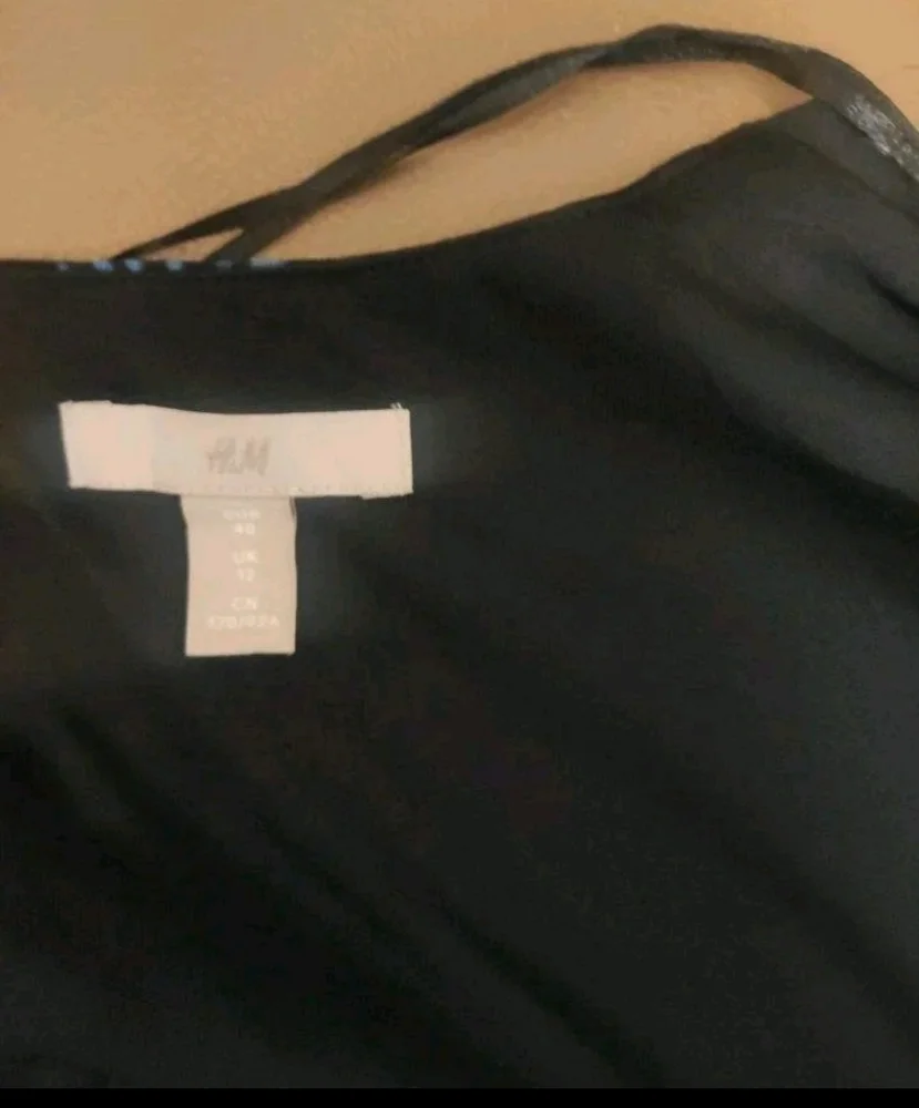 H&M Basic بلوزات، حالة جيدة جداً، مقاس L / 40 / 12، صورة 5