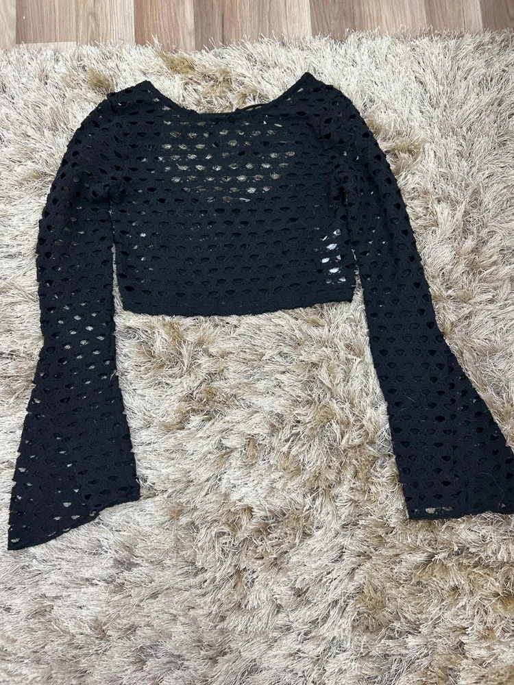 Bershka سويترات وبلوفرات