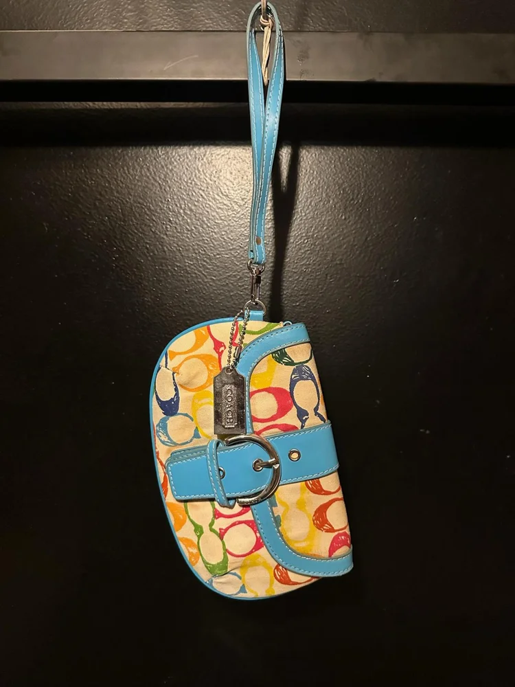 Coach شنط صغيرة