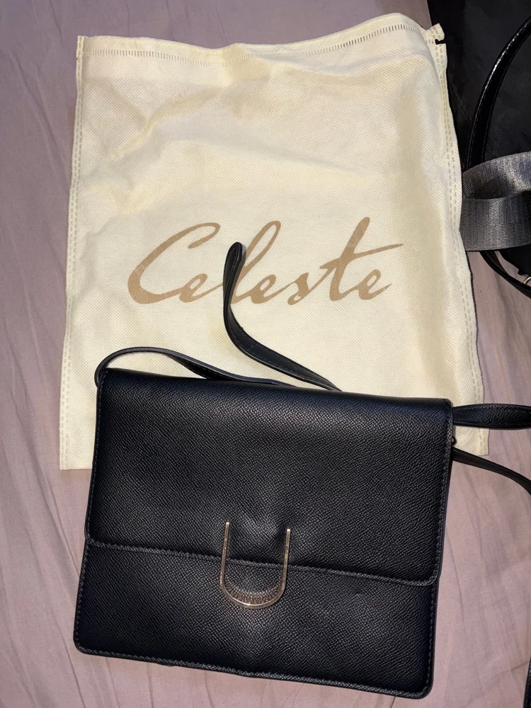 Cross-Body Bags