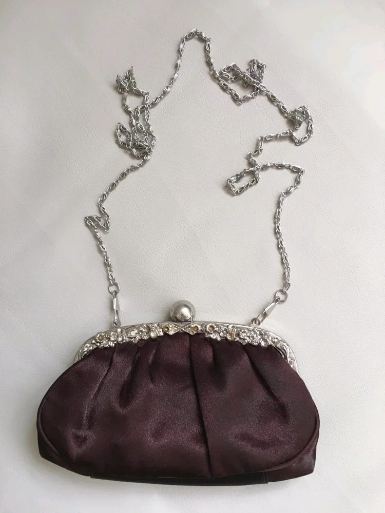 Clutches & Evening Bags