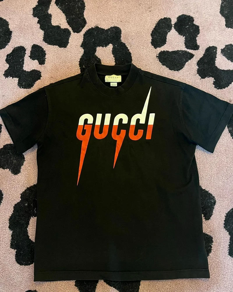 Gucci تيشيرتات