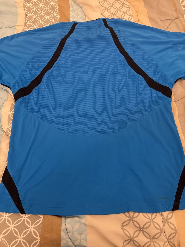 adidas T-shirts, size L, photo 3