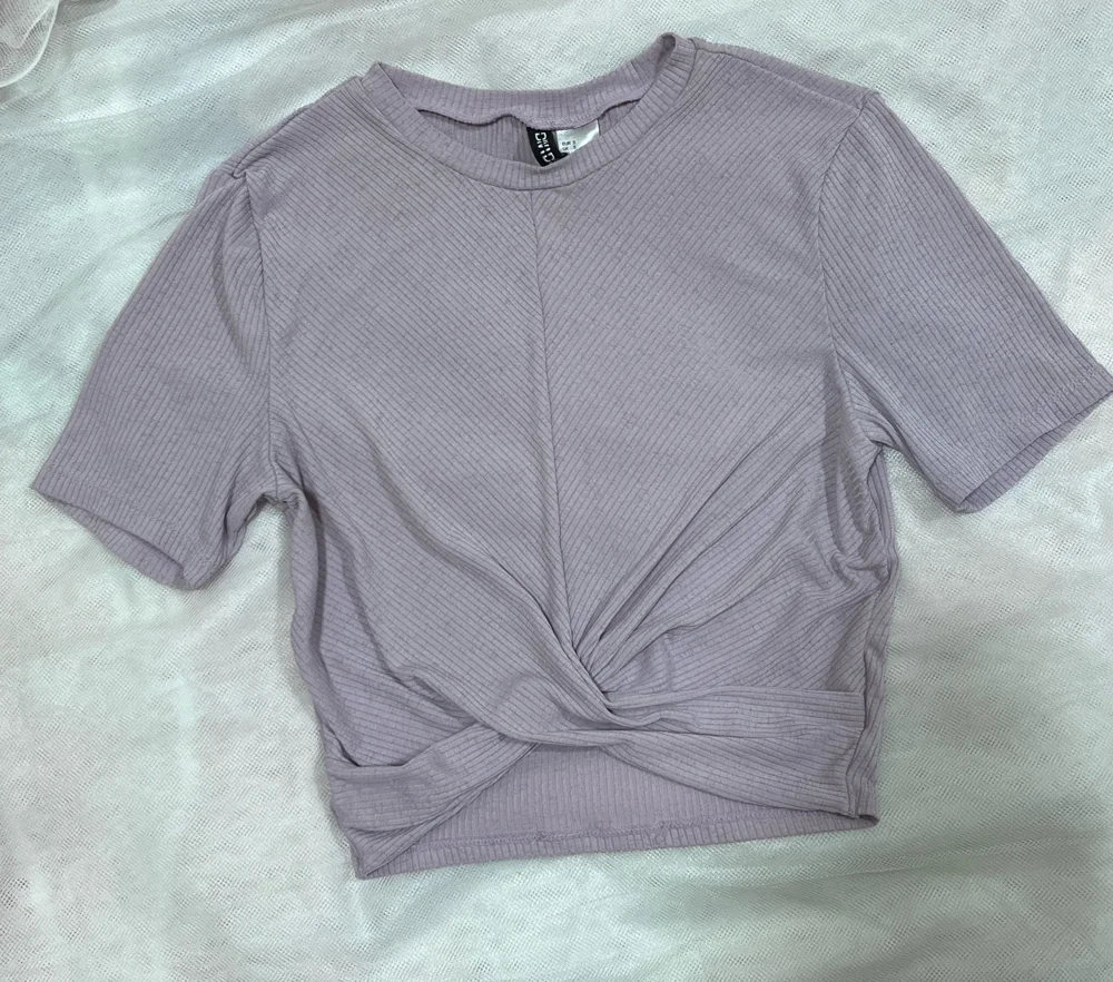 H&M Crop Tops