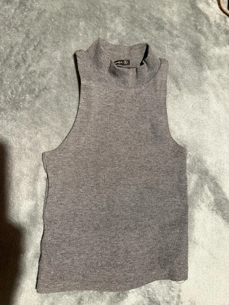 Rojada Sweaters & Pullovers