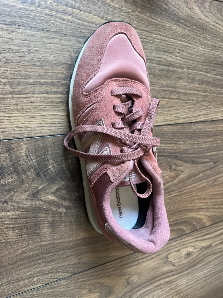 New Balance Sneakers, size 39, photo 2
