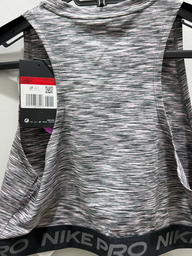 Nike Tank Tops, New with tags, size M / 38 / 10, photo 3