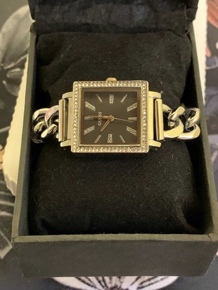 GUESS Watches