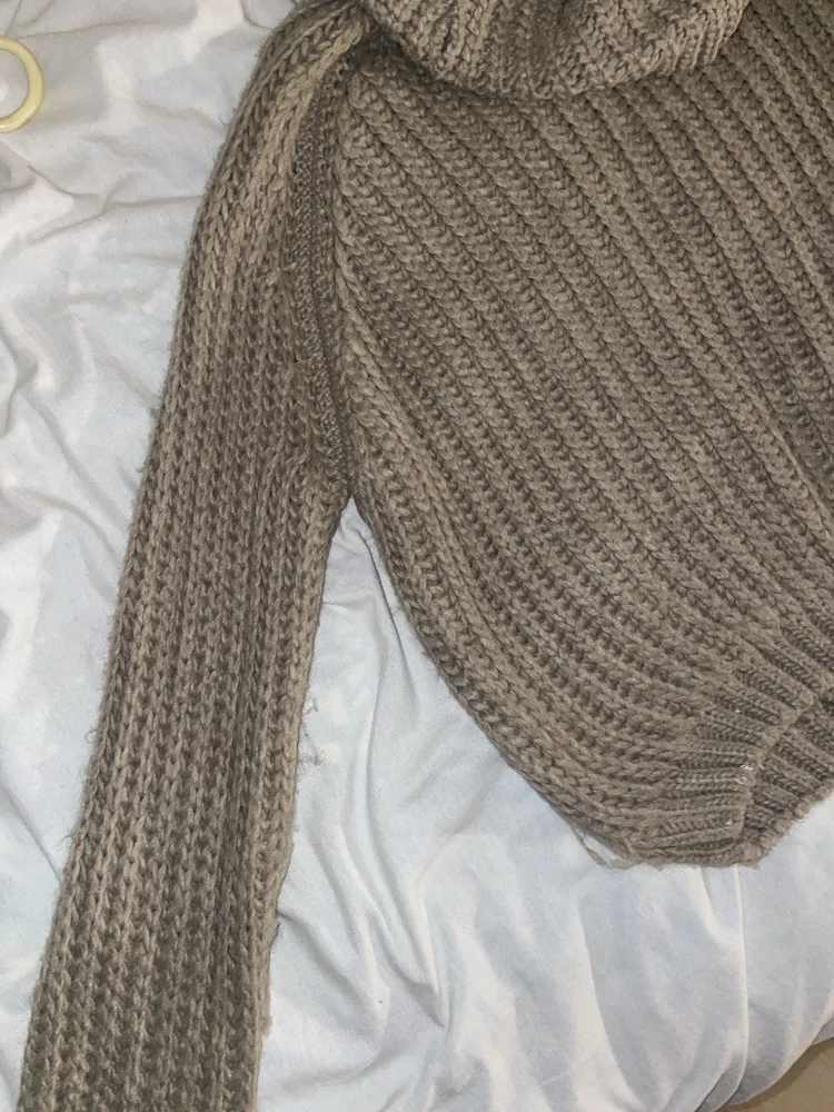 Local Sweaters & Pullovers, Fair, one size, photo 3