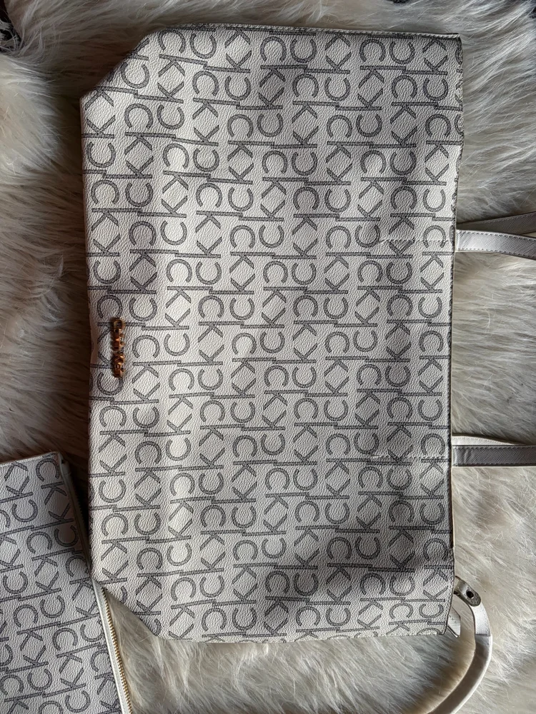 Calvin Klein Shoulder Bags, size Other, photo 4