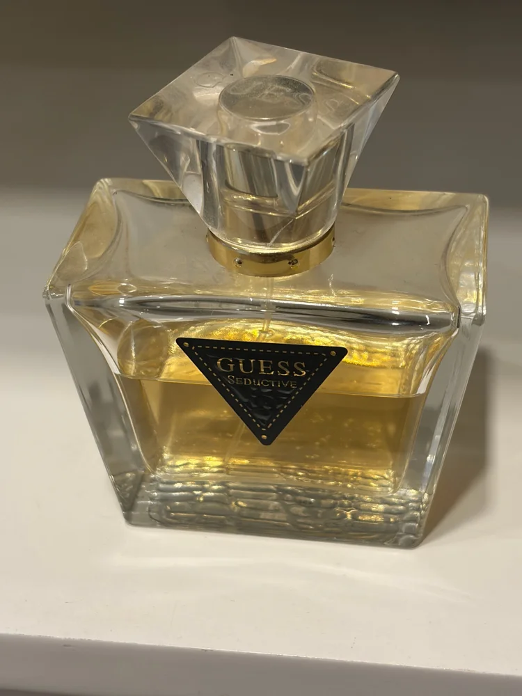GUESS Perfume