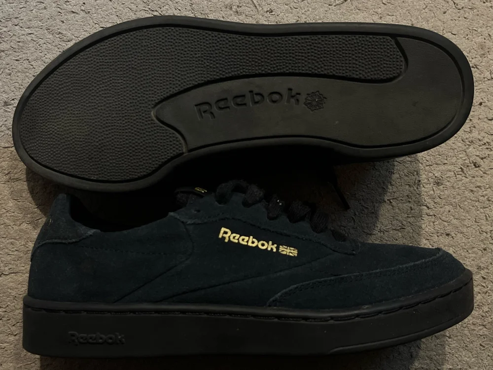 Reebok Sneakers, size 37, photo 3