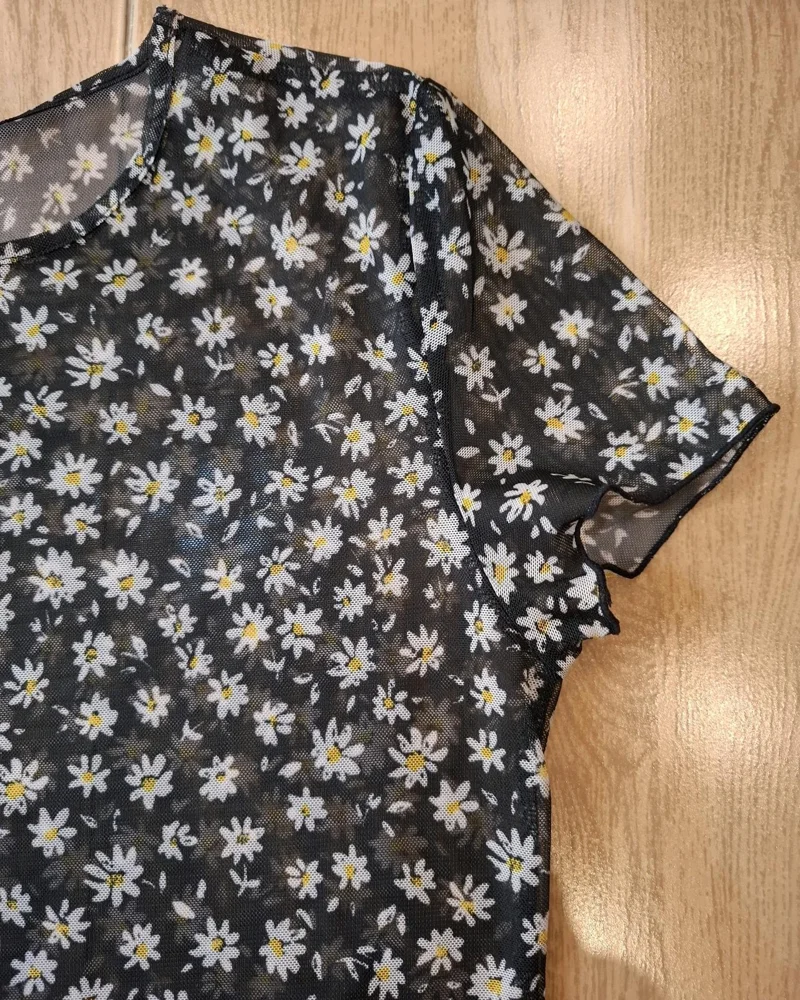 H&M T-shirts