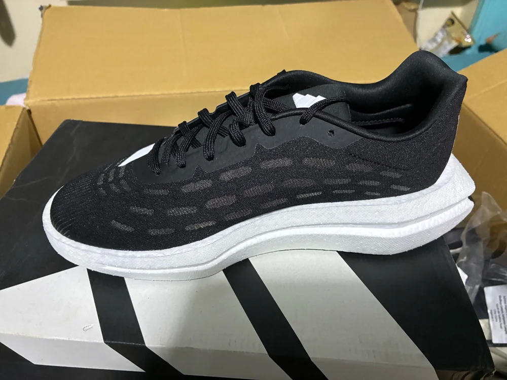 adidas Sneakers, size 41.5, photo 4