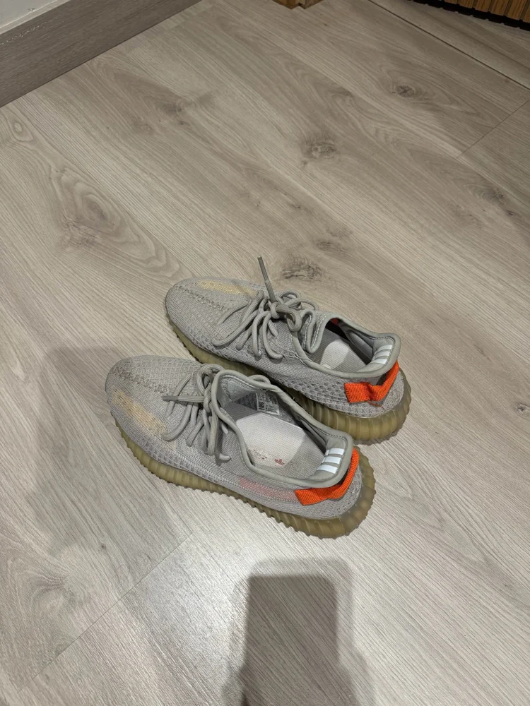 Yeezy Sneakers, size 40, photo 4