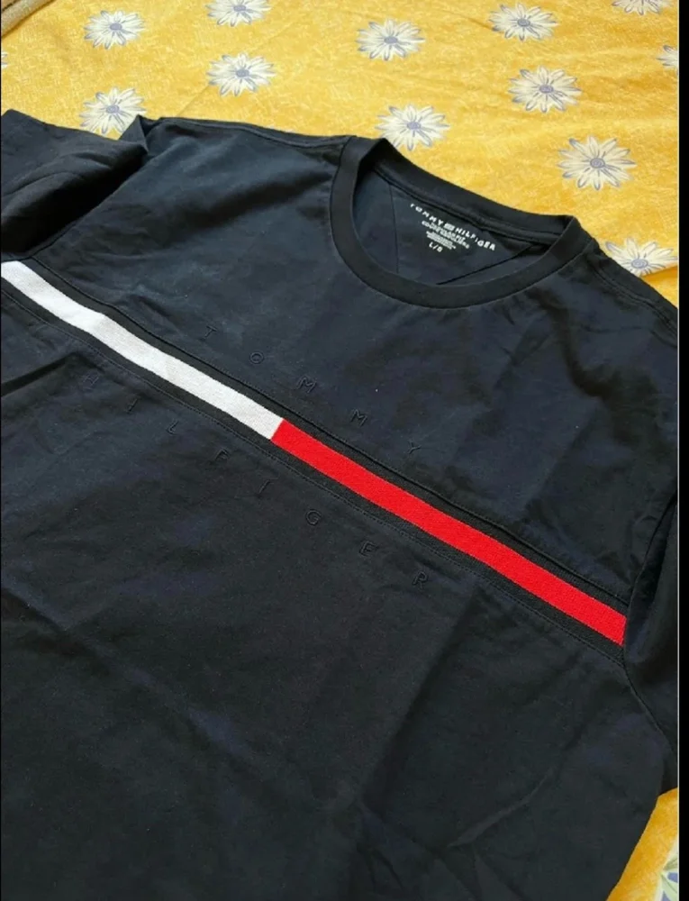 Tommy Hilfiger T-shirts, size M, photo 3