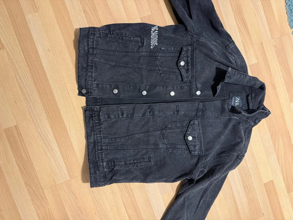Zara جواكت