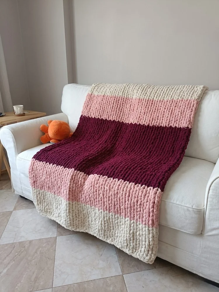 Blankets / throws