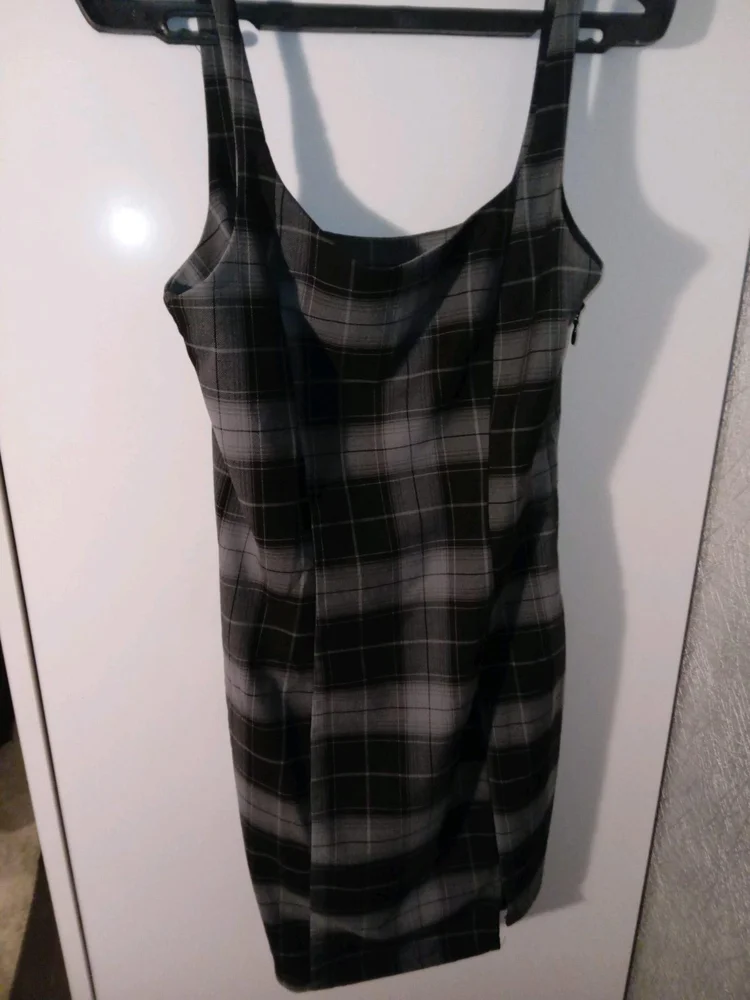 H&M فساتين قصيرة
