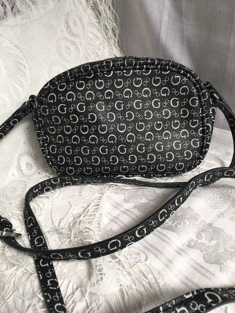 GUESS Cross-Body Bags, size Other, photo 2