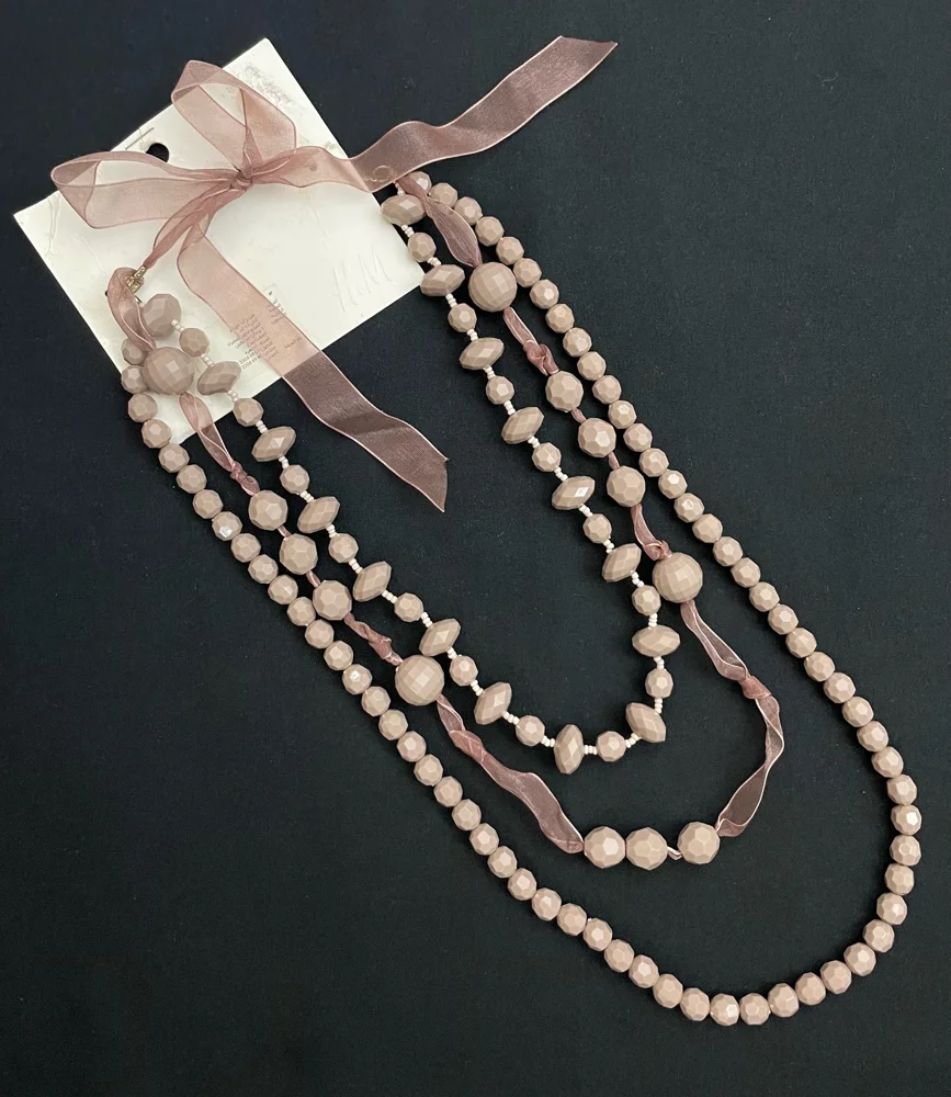 H&M Necklaces