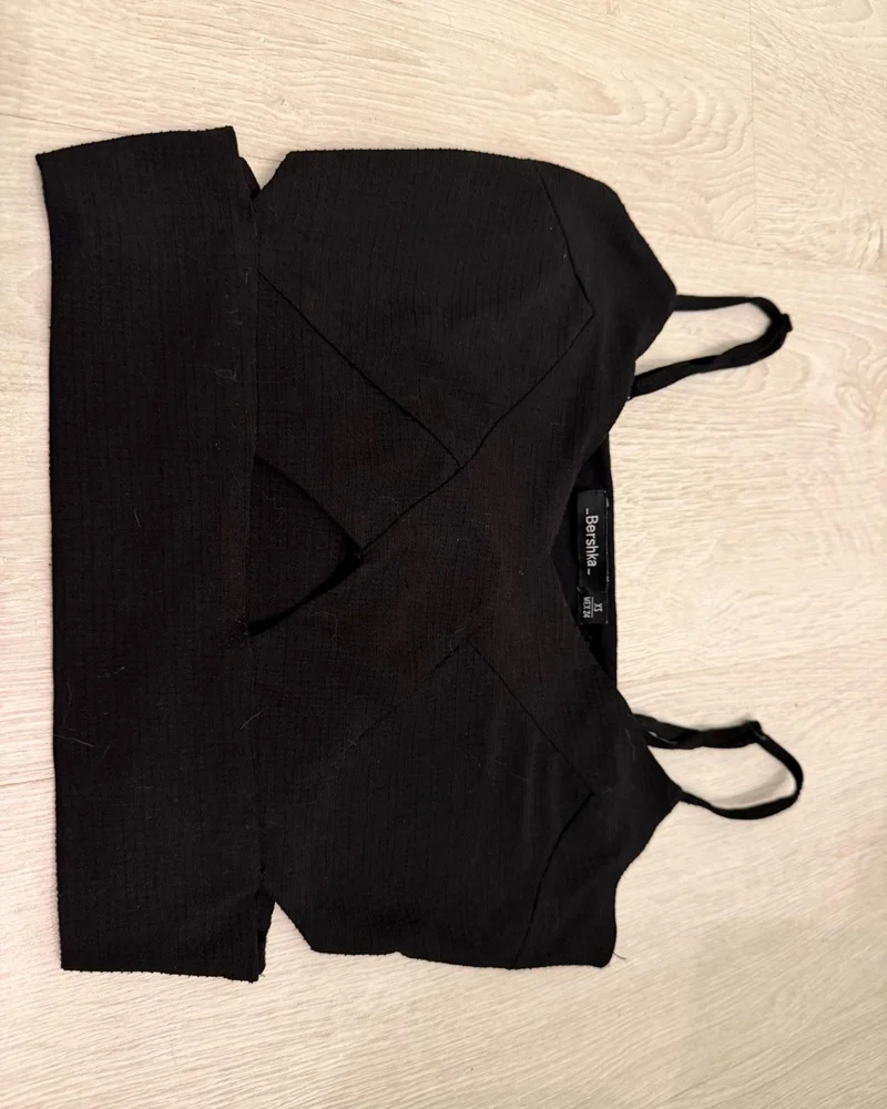 Bershka كروب توب