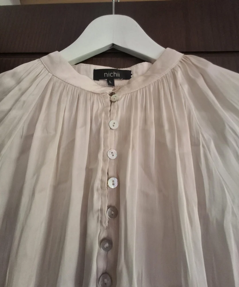 Blouses