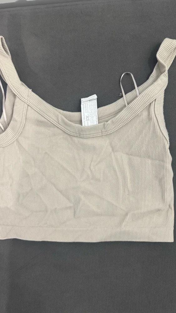 Stradivarius Crop Tops