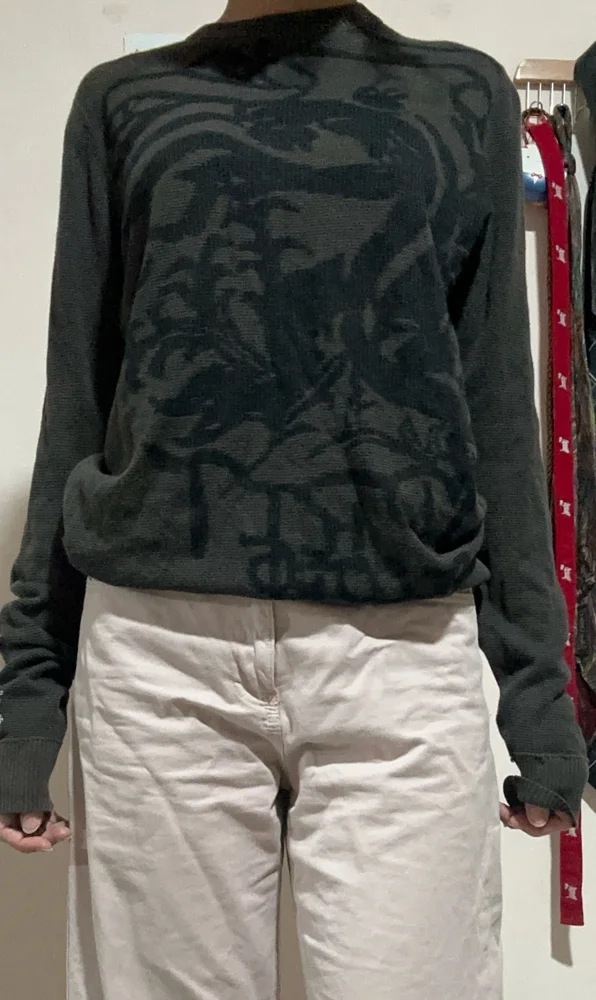 Sweaters & Pullovers
