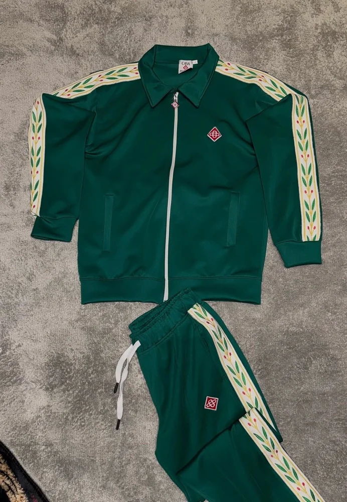 Casablanca Suits, New with tags, size M, photo 2