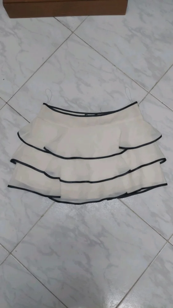 New Look Skirts