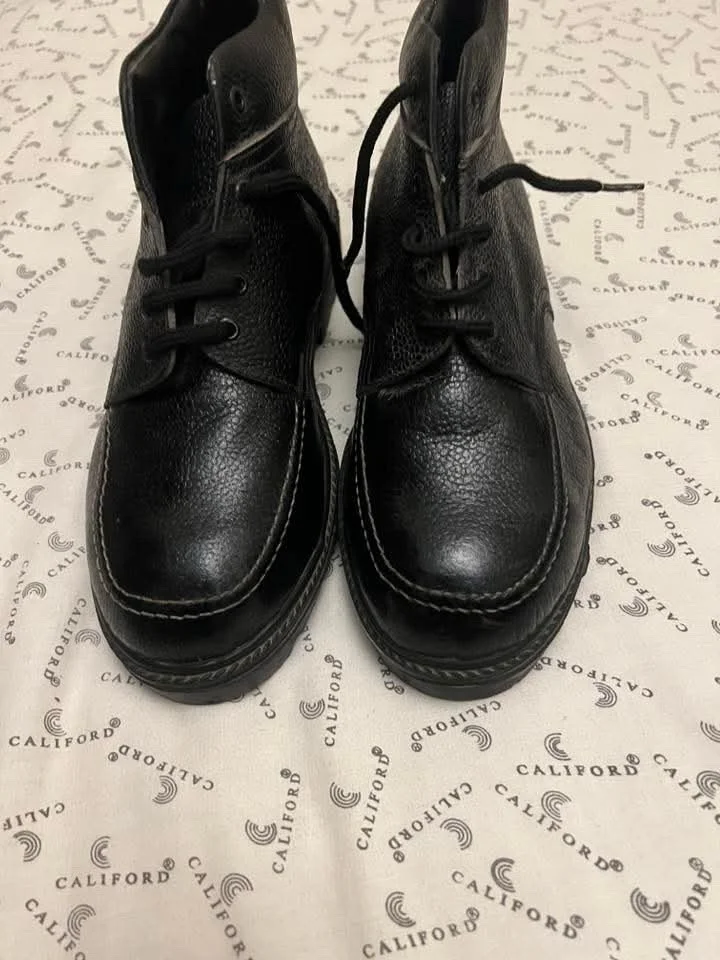 Boots, size 42
