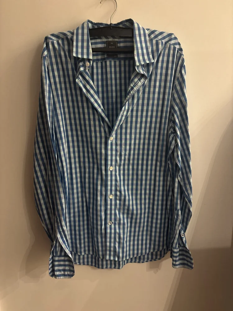 GAP Short Sleeve Shirts