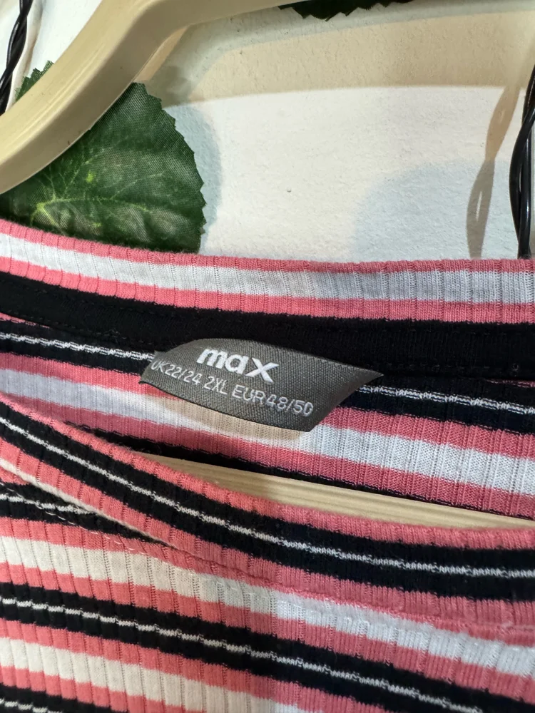 Max Crop Tops, size XXL / 44 / 16, photo 4