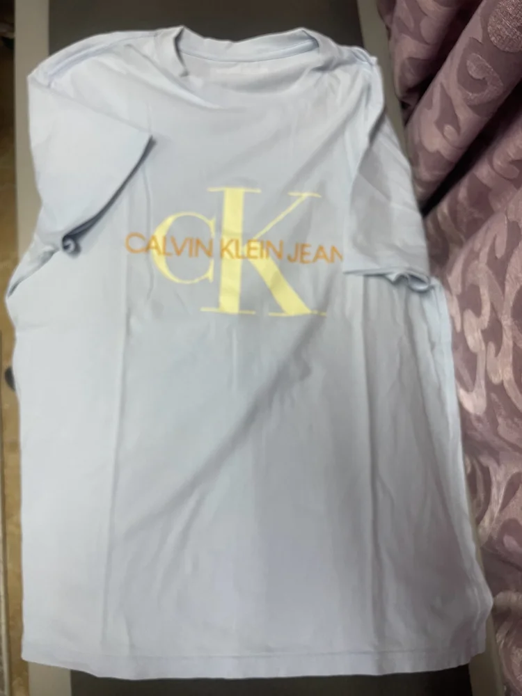 Calvin Klein T-shirts