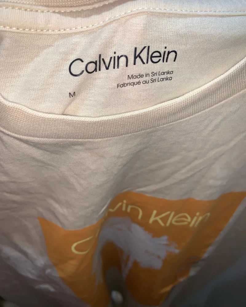 Calvin Klein T-shirts, size M, photo 4