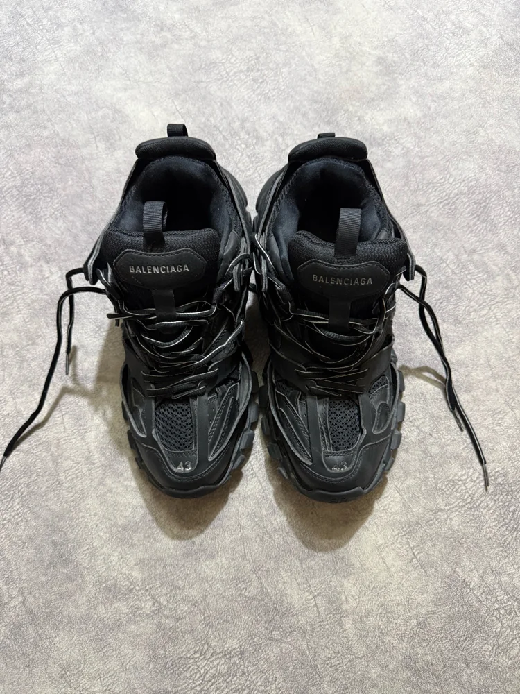 Balenciaga Sneakers, size 43, photo 6