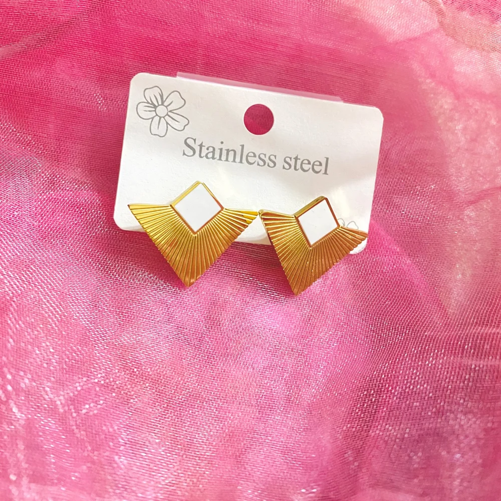 Local Earrings, New with tags, photo 2