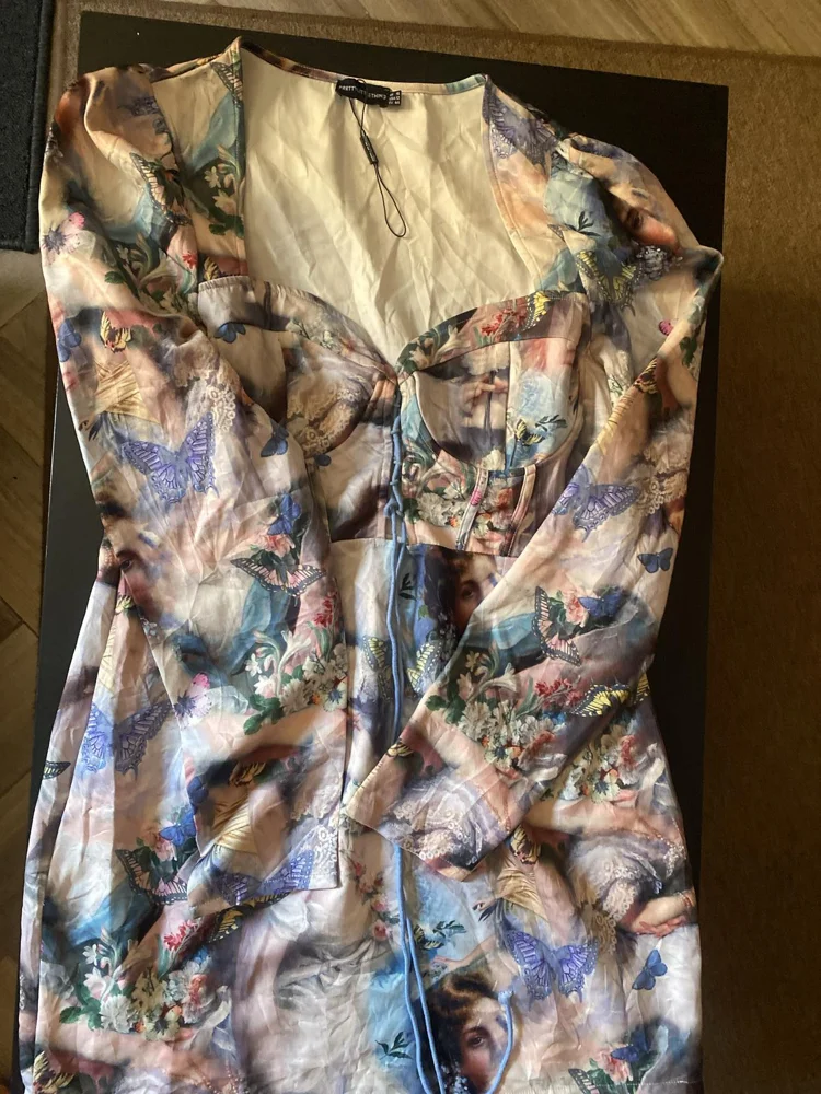 PrettyLittleThing Party Dresses, size XXL / 44 / 16, photo 4