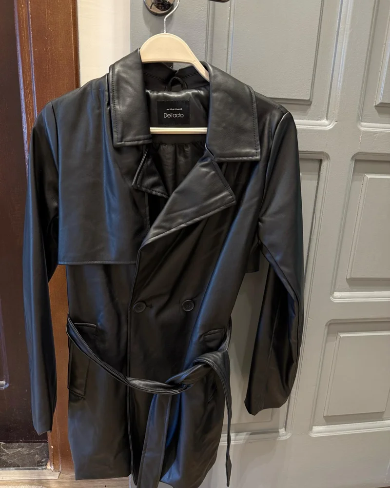 Defacto Coats