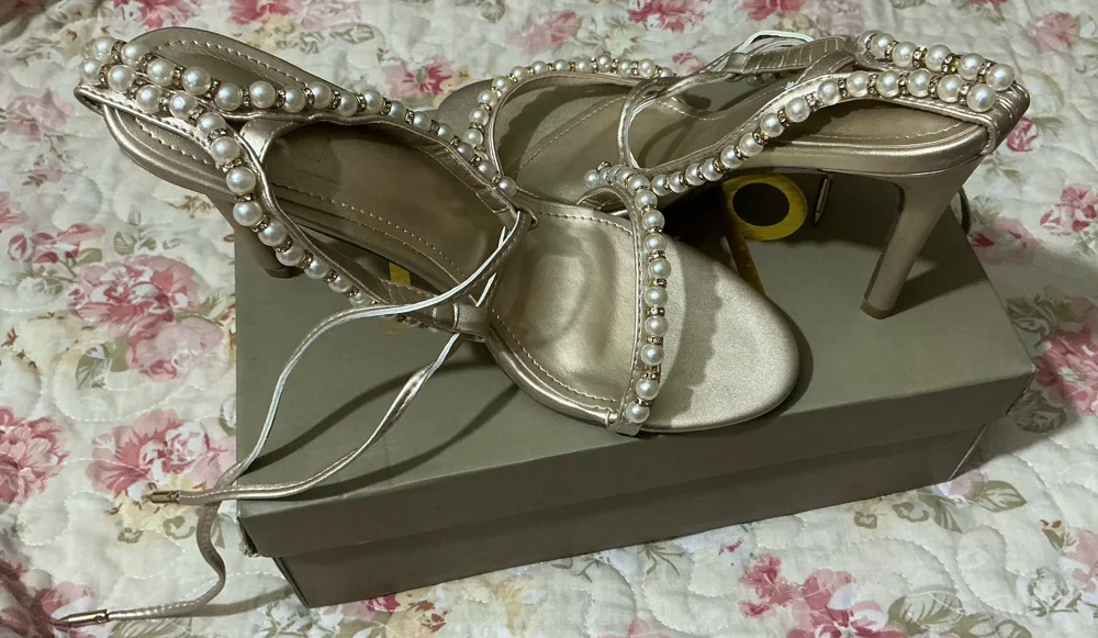 deja vu Sandals