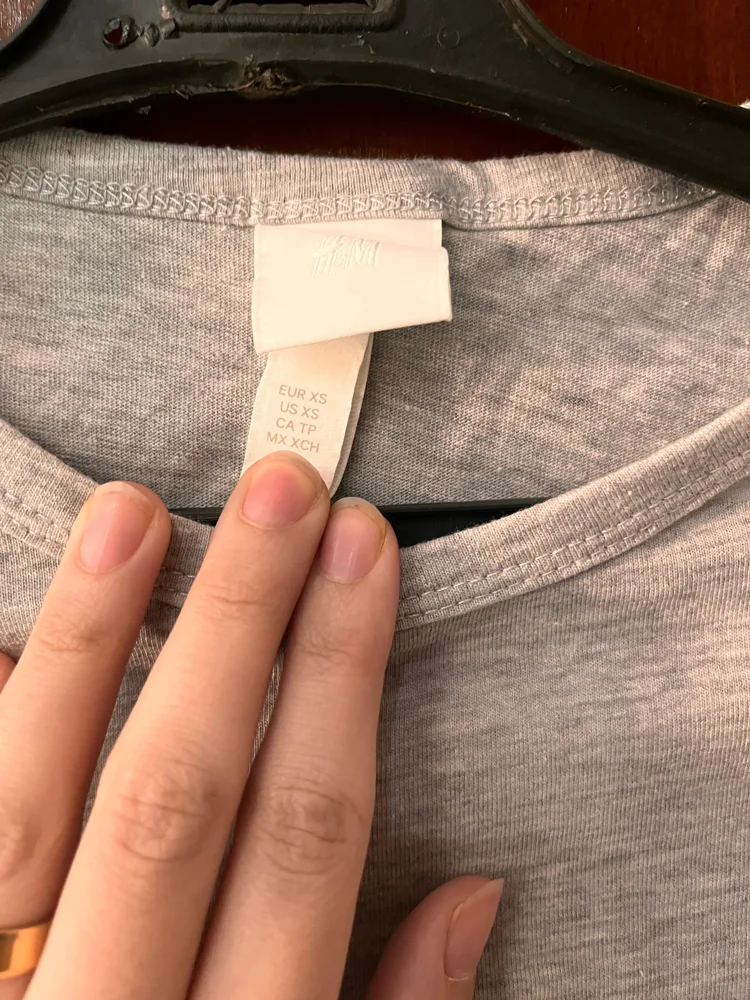 H&M T-shirts, size XS / 34 / 6, photo 3