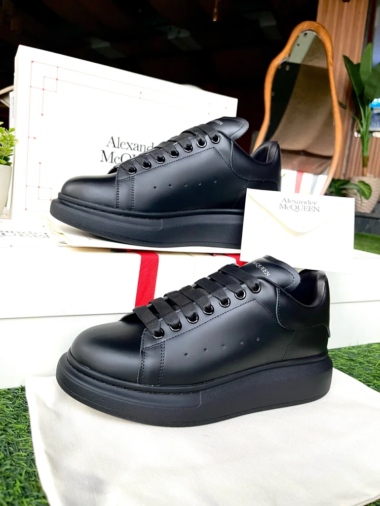 Alexander McQueen Sneakers