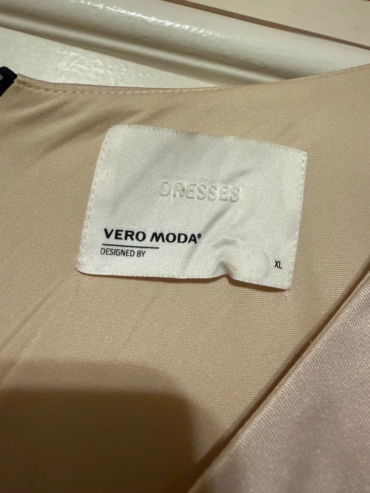 Vero Moda Midi Dresses, size XL / 42 / 14, photo 2