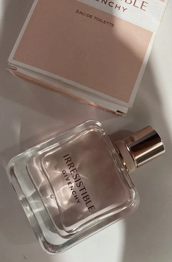 Givenchy Perfume