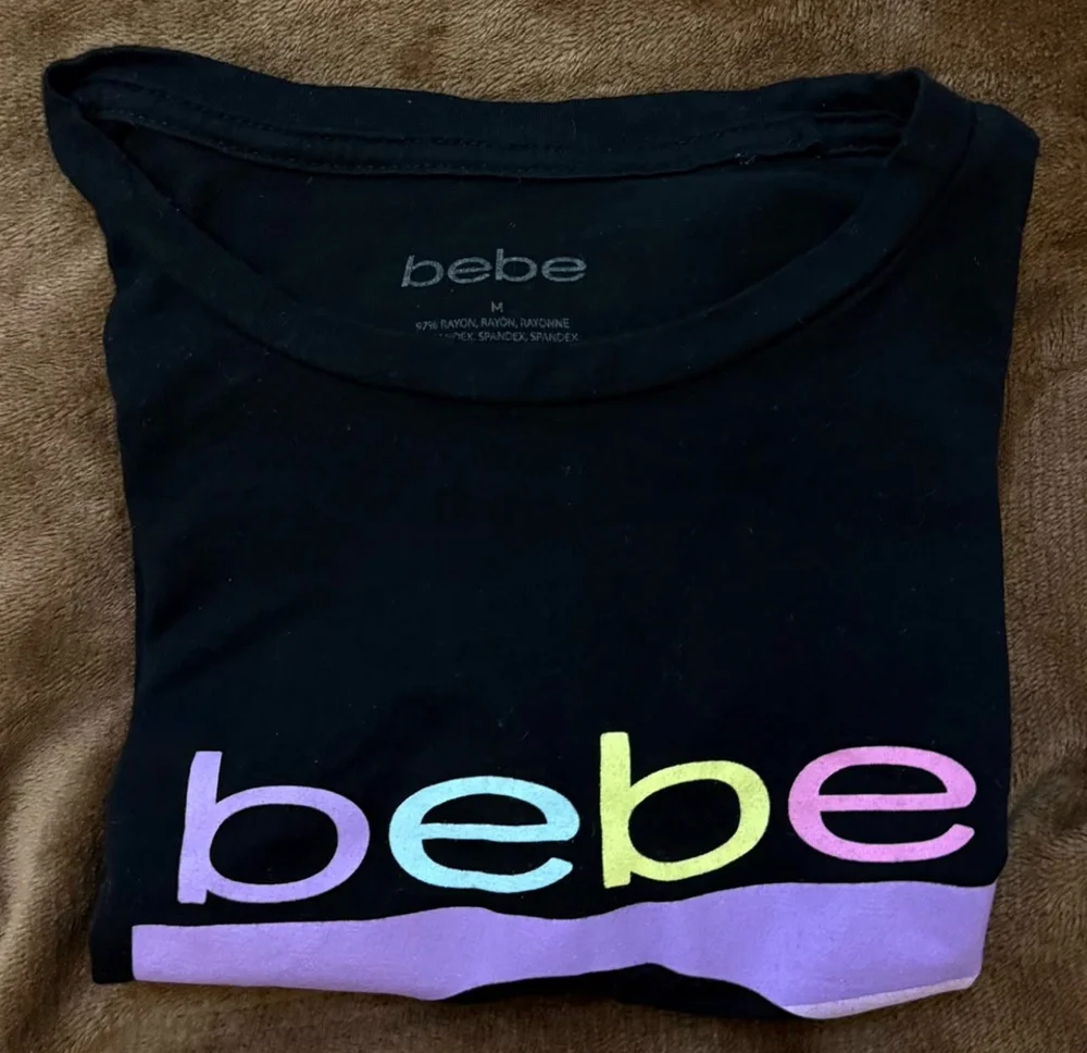 Bebe T-shirts