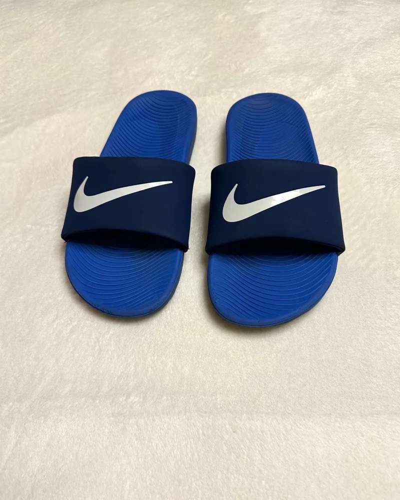 Nike Flats