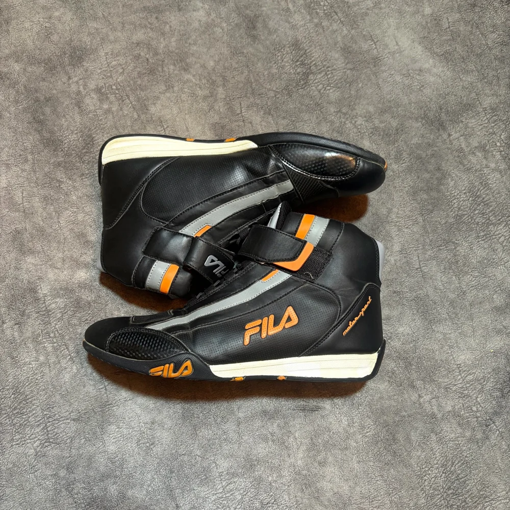 FILA Sneakers